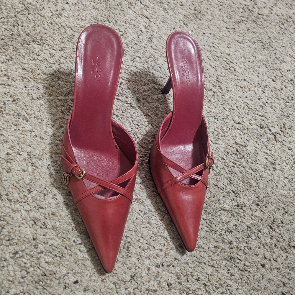Gucci Mid Heel Mules With Golden GG charms Size 8B